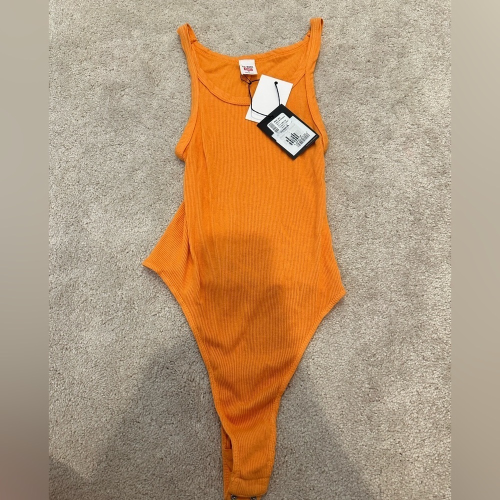 RE/DONE by Hanes Ribbed Tank Bodysuit in Tangerine Orange small NWT - Picture 5 of 7